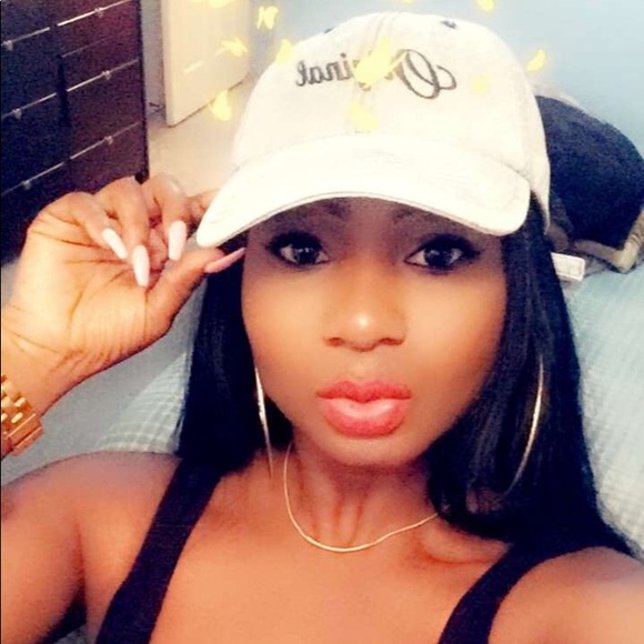 Meet your Posher, Rie - Picture 1 of 1